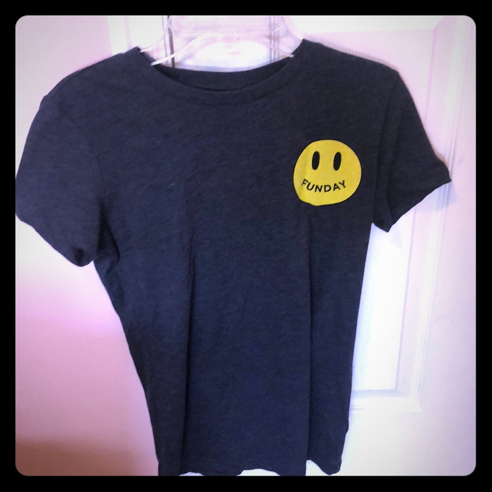 Navy t shirt
